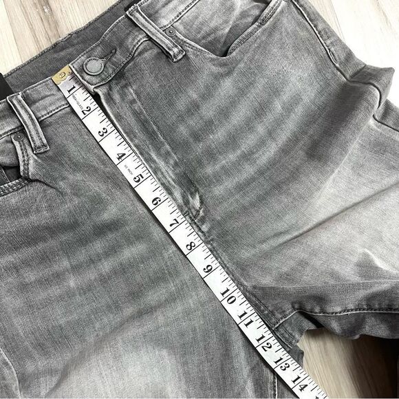 Blank NYC Jeans Women’s 31 The Vandam High Rise Kick Flare Gray Denim NWT - Picture 10 of 11